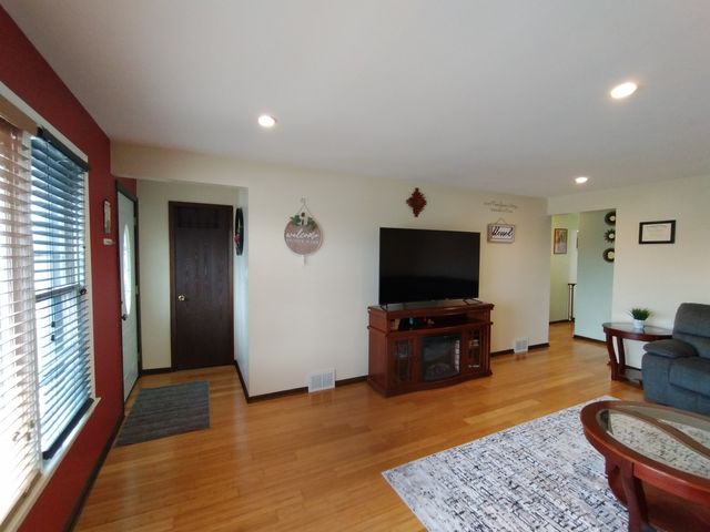 1173 Lucas Street, Calumet City, IL 60409