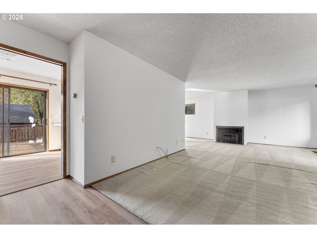 13470 Sw 24TH St, Beaverton, OR 97008