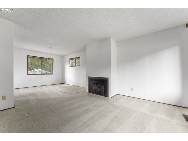 13470 Sw 24TH St, Beaverton, OR 97008