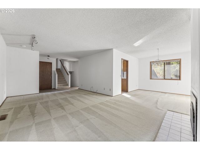 13470 Sw 24TH St, Beaverton, OR 97008