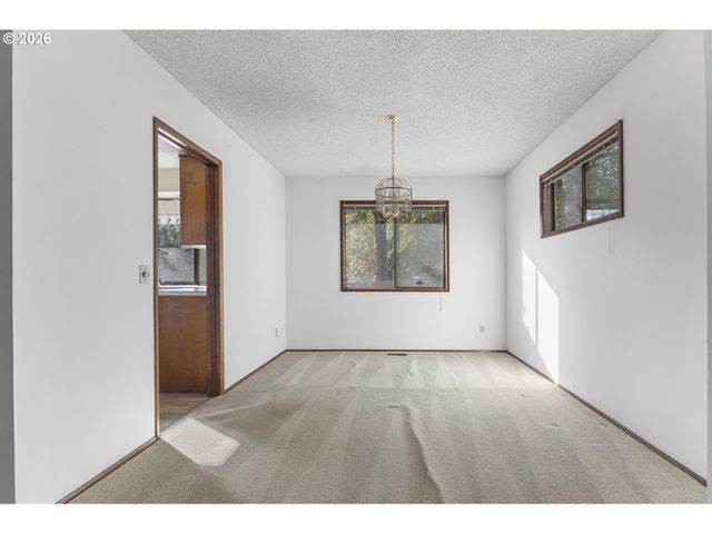 13470 Sw 24TH St, Beaverton, OR 97008