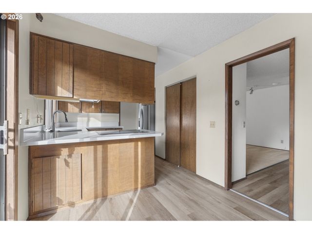 13470 Sw 24TH St, Beaverton, OR 97008