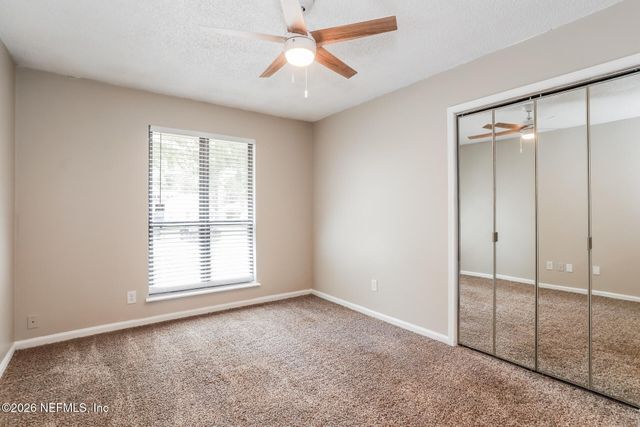 7213 SECRET WOODS Drive, Jacksonville, FL 32216