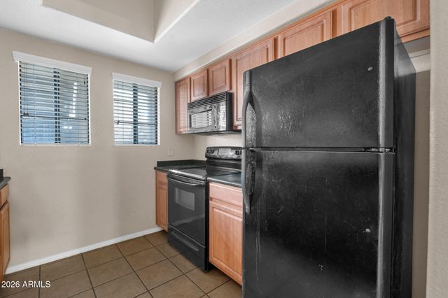 3434 E BASELINE Road 166, Phoenix, AZ 85042
