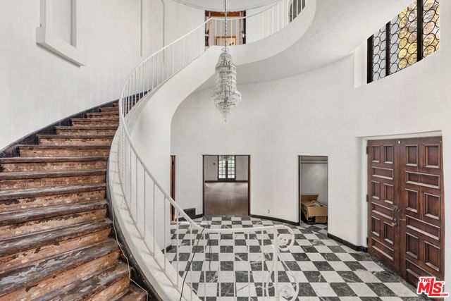 1003 Benedict Canyon Drive, Beverly Hills, CA 90210