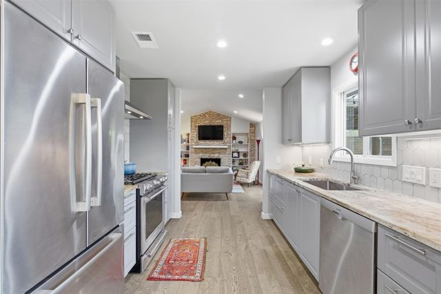 3208 Yellowpine TER, Austin, TX 78757