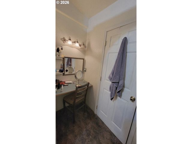724 Ne LAURANCE St, Myrtle Creek, OR 97457