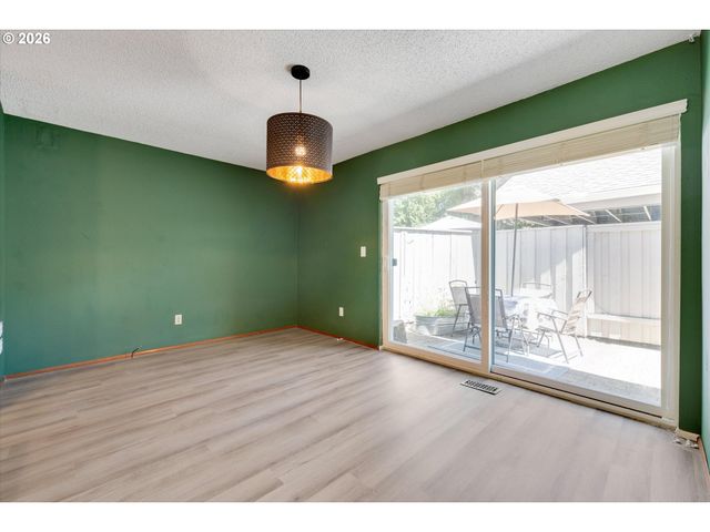 12980 Sw 5TH St, Beaverton, OR 97005