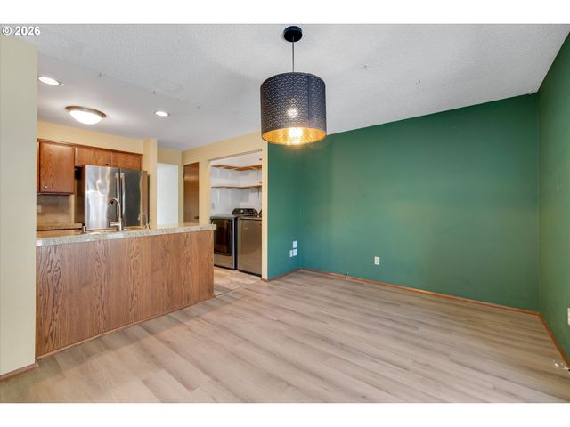 12980 Sw 5TH St, Beaverton, OR 97005