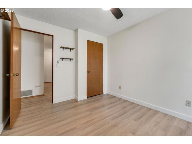 12980 Sw 5TH St, Beaverton, OR 97005