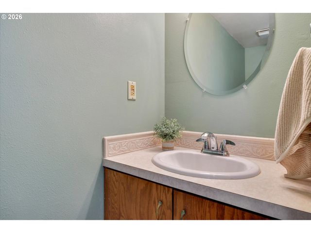 12980 Sw 5TH St, Beaverton, OR 97005