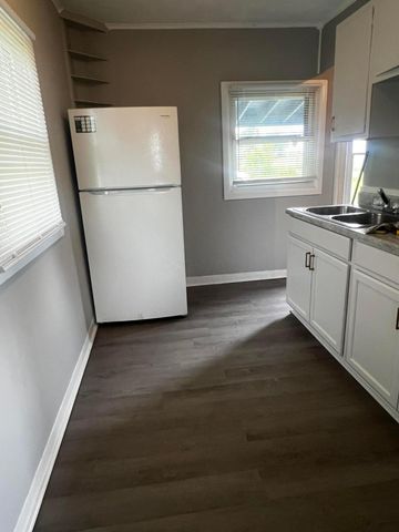 3180 E 12th Avenue, Columbus, OH 43219
