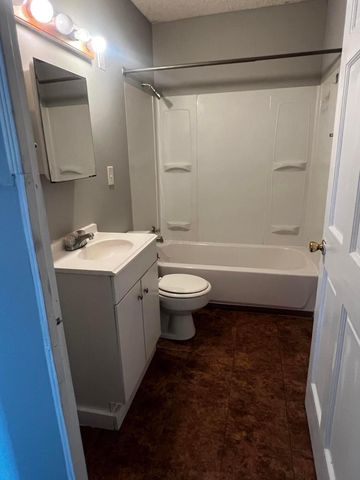 3180 E 12th Avenue, Columbus, OH 43219