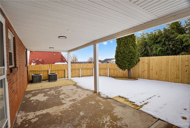 2963 Espy Ave, Dormont, PA 15216