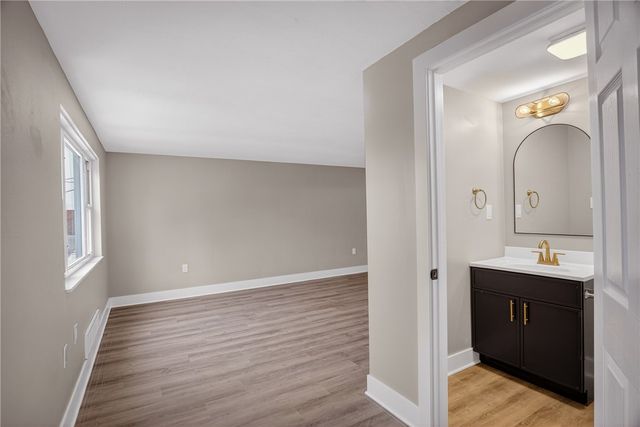 2963 Espy Ave, Dormont, PA 15216