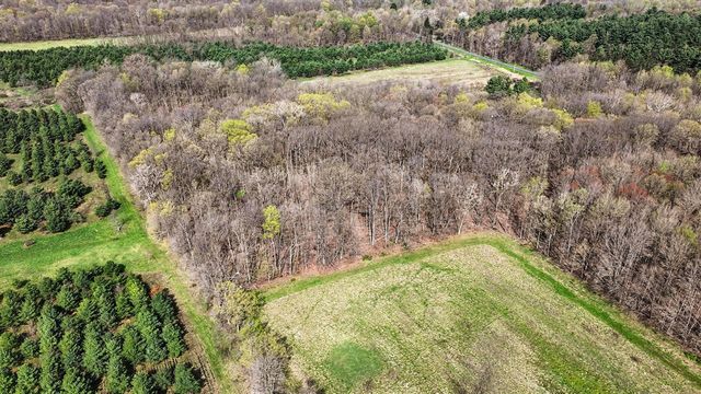 18906 S Lakeside Road, New Buffalo, MI 49117