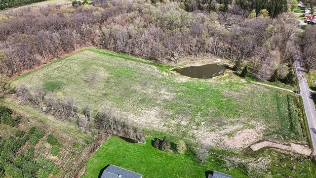 18906 S Lakeside Road, New Buffalo, MI 49117