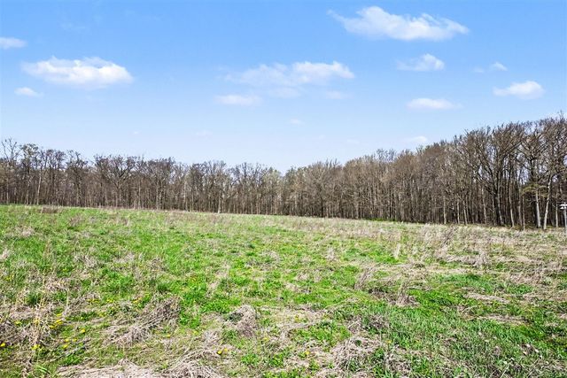 18906 S Lakeside Road, New Buffalo, MI 49117