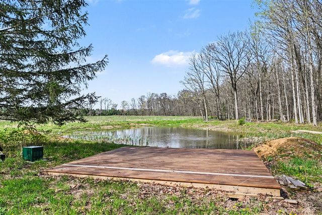 18906 S Lakeside Road, New Buffalo, MI 49117