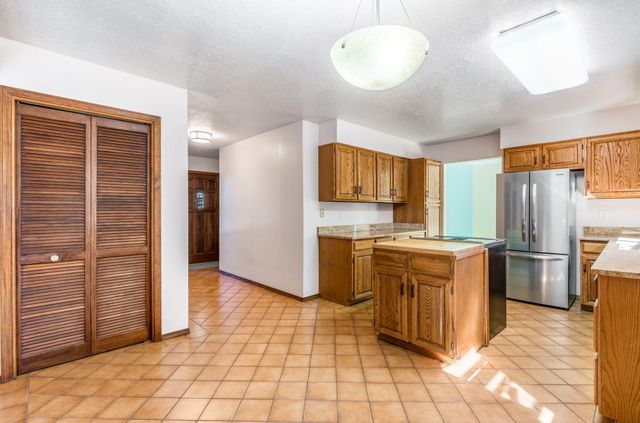 98 Lagarto Road, Tijeras, NM 87059