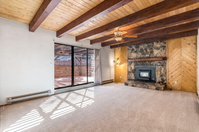 98 Lagarto Road, Tijeras, NM 87059