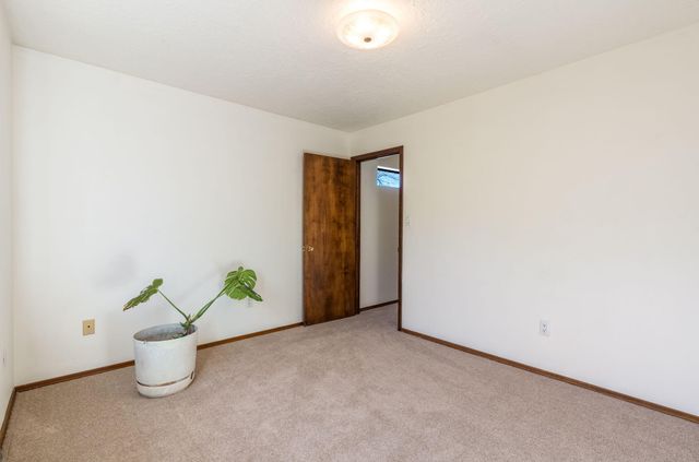 98 Lagarto Road, Tijeras, NM 87059