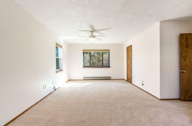 98 Lagarto Road, Tijeras, NM 87059