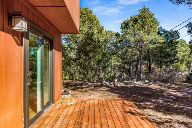 98 Lagarto Road, Tijeras, NM 87059