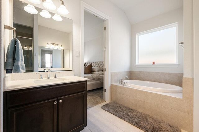 2306 Ambling TRL, Georgetown, TX 78628