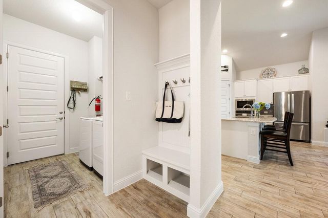 2306 Ambling TRL, Georgetown, TX 78628