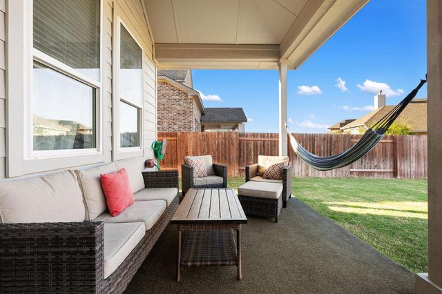 2306 Ambling TRL, Georgetown, TX 78628