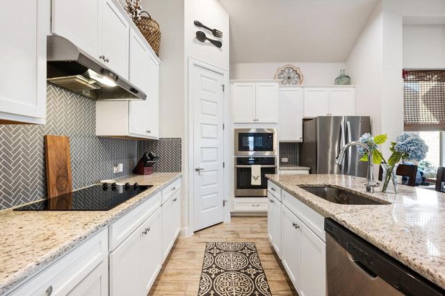 2306 Ambling TRL, Georgetown, TX 78628