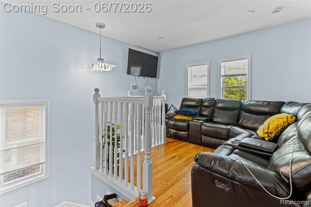 3328 Blaine Street, Detroit, MI 48206