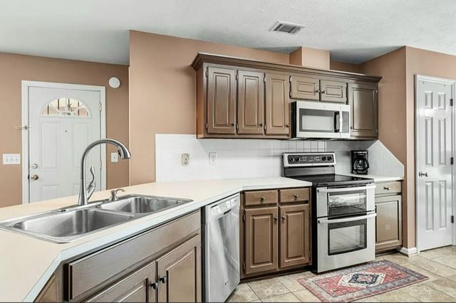 7172 Village Loop, Columbus, GA 31904
