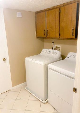 2100 Old Forge Way, Marietta, GA 30068