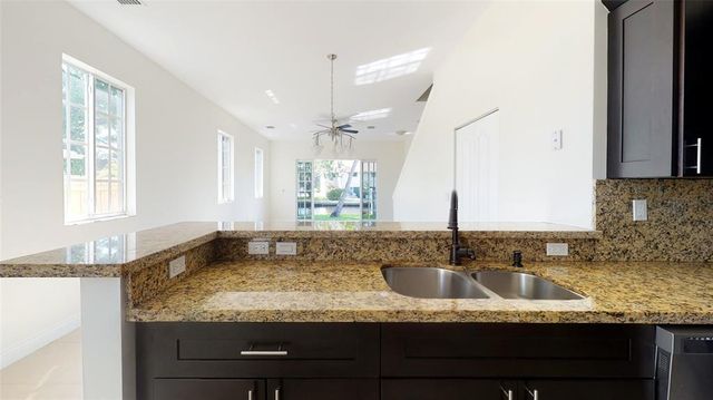 632 NE 20th Street 4, Wilton Manors, FL 33305