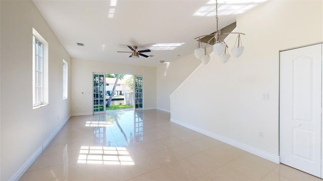 632 NE 20th Street 4, Wilton Manors, FL 33305