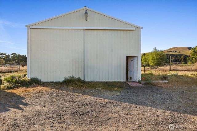 12290 Washington Highway 10, Ellensburg, WA 98926