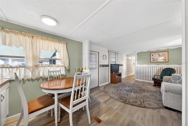 684 CINDI AVENUE, Leesburg, FL 34788