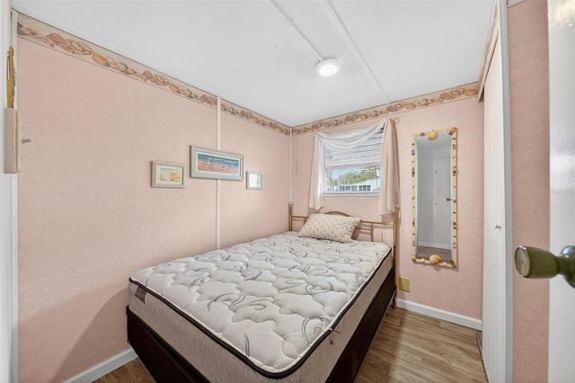 684 CINDI AVENUE, Leesburg, FL 34788