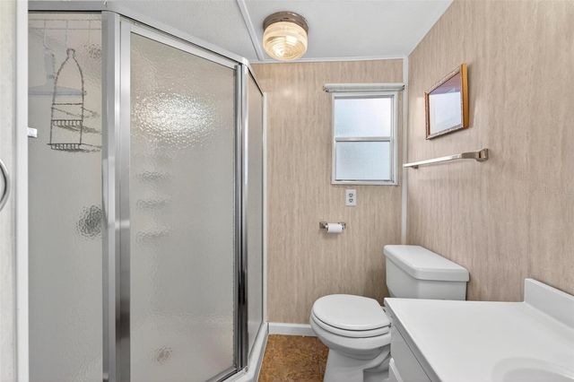 684 CINDI AVENUE, Leesburg, FL 34788