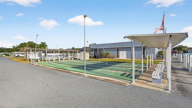 684 CINDI AVENUE, Leesburg, FL 34788