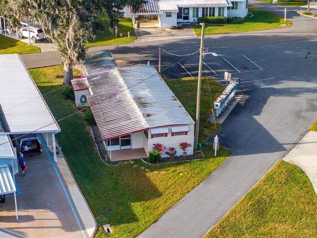 684 CINDI AVENUE, Leesburg, FL 34788