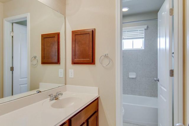 4503 Cervinia DR, Round Rock, TX 78665