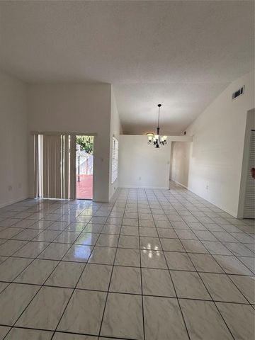 19783 NW 64th Place, Hialeah, FL 33015
