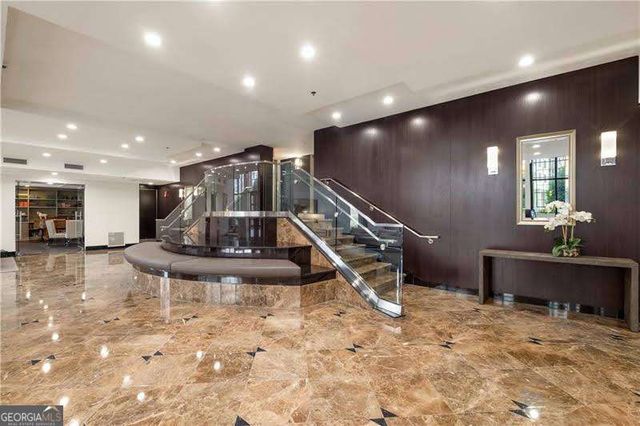 3481 Lakeside Drive NE 605, Atlanta, GA 30326