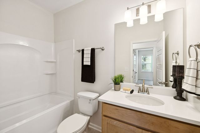 353 Carver Connection, Lebanon, TN 37087