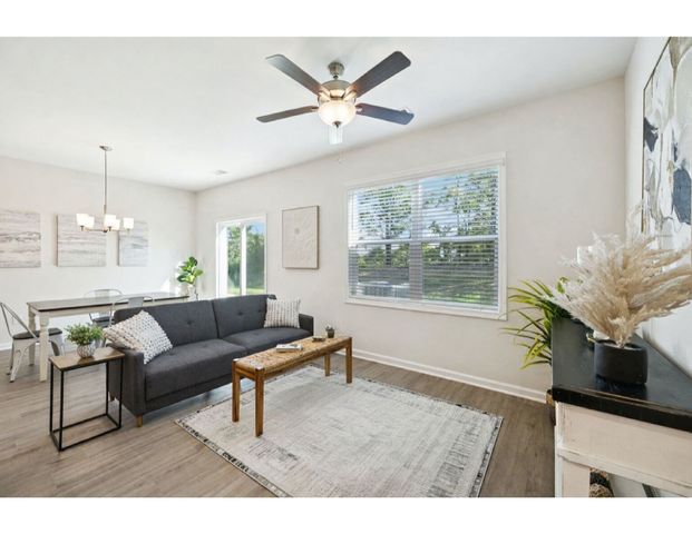 353 Carver Connection, Lebanon, TN 37087