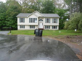 18 Penny Lane, Otisville, NY 10963