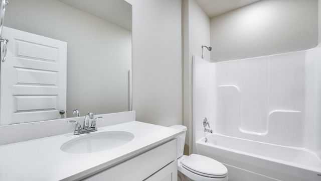 913 Sonoma Street, Rogers, AR 72758